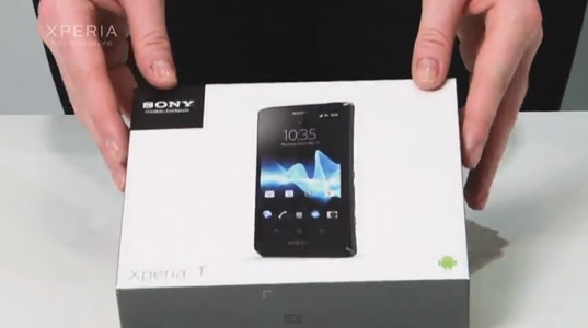 Xperia T開封動画